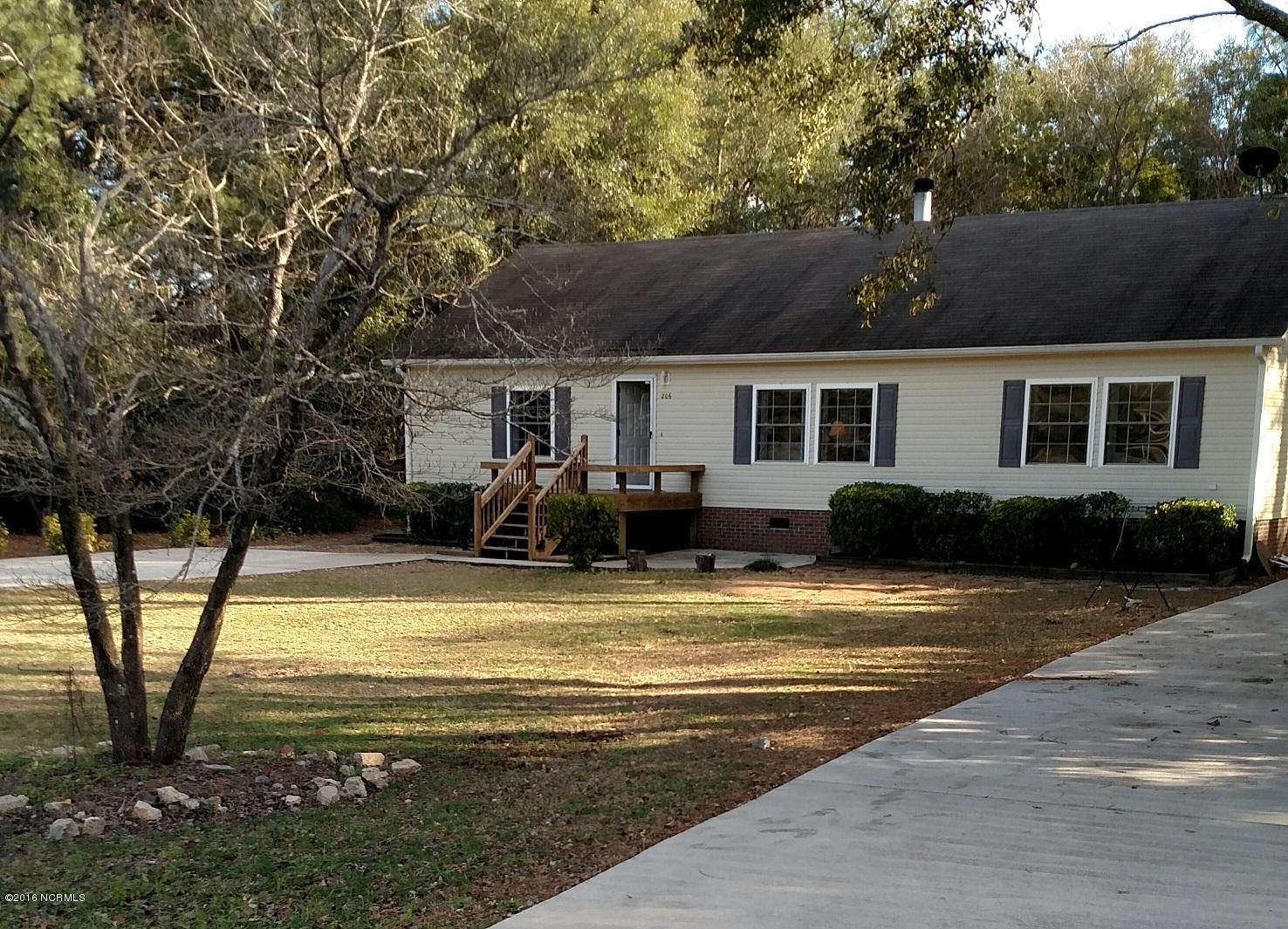 206 Heathcliff Road Wilmington, NC 28409 - Photo 12 of 16 Front View from Rt