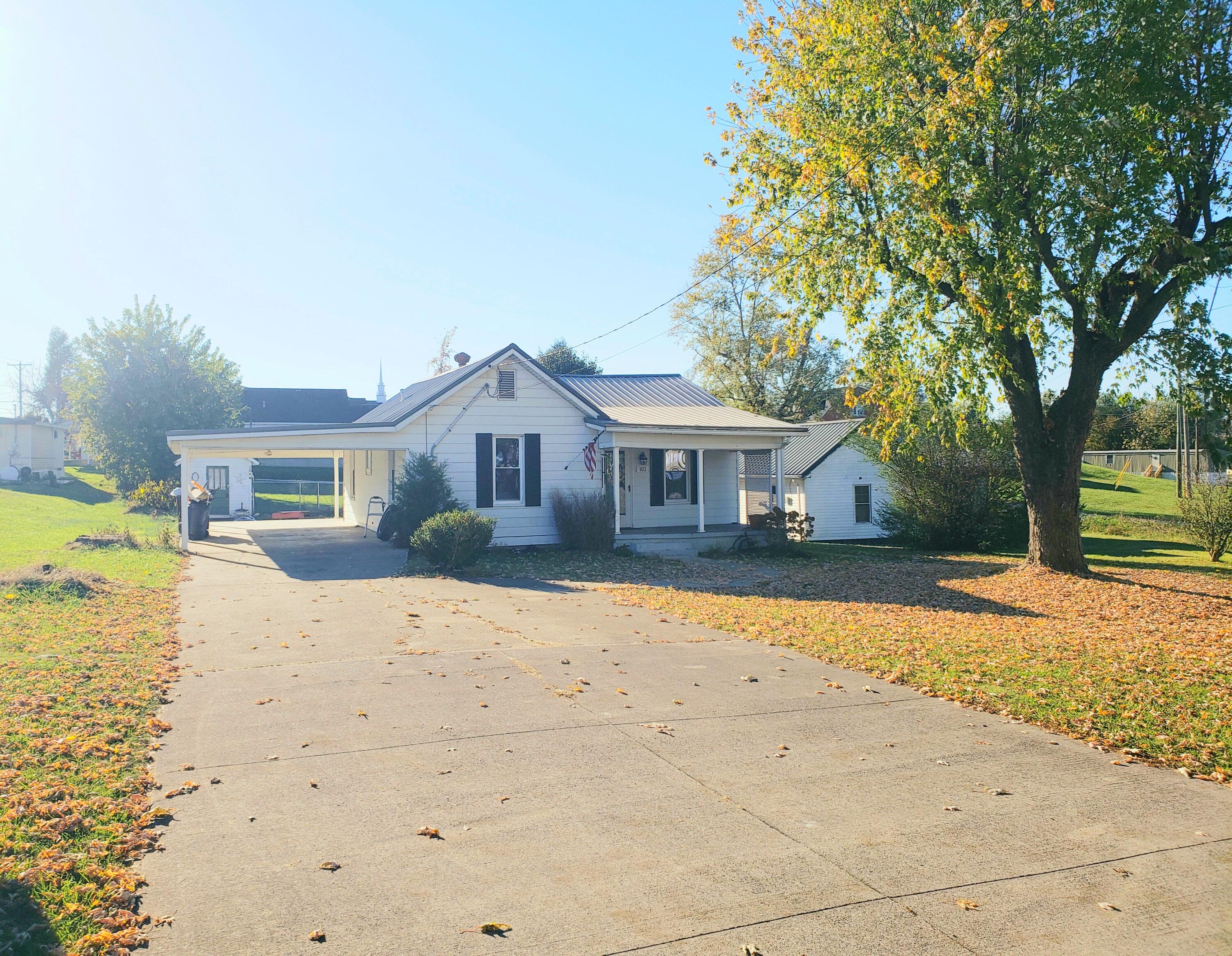 103 Ringgold Road Somerset, KY 42503 - Photo 1 of 40 20231102_173721