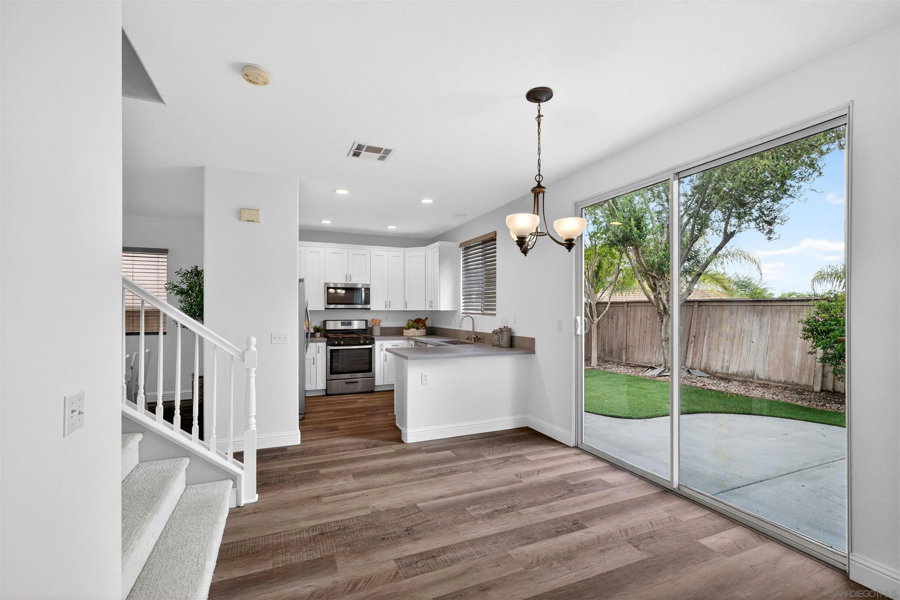1877 El Modena Road Chula Vista, CA 91913 - Photo 14 of 38