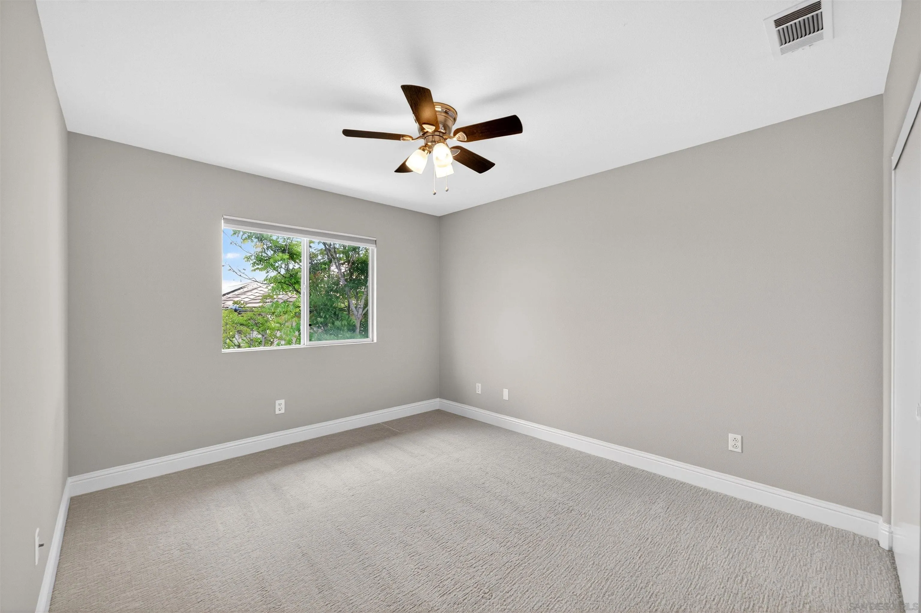 1877 El Modena Road Chula Vista, CA 91913 - Photo 24 of 38
