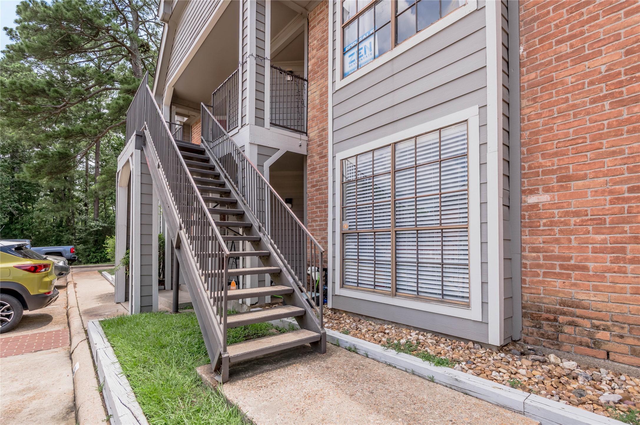 2402 Sycamore Avenue, Unit D6 Huntsville, TX 77340 - Photo 8 of 50