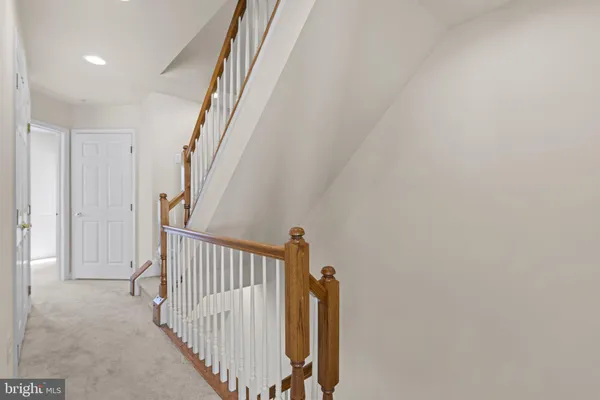$949,900 | 8882 Ashgrove House Lane, Vienna, VA 22182