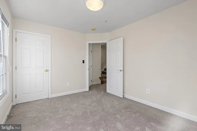 $979,000 | 8882 Ashgrove House Lane, Vienna, VA 22182