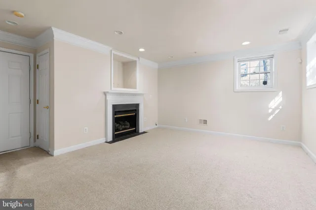 $979,000 | 8882 Ashgrove House Lane, Vienna, VA 22182