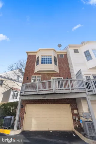 $979,000 | 8882 Ashgrove House Lane, Vienna, VA 22182