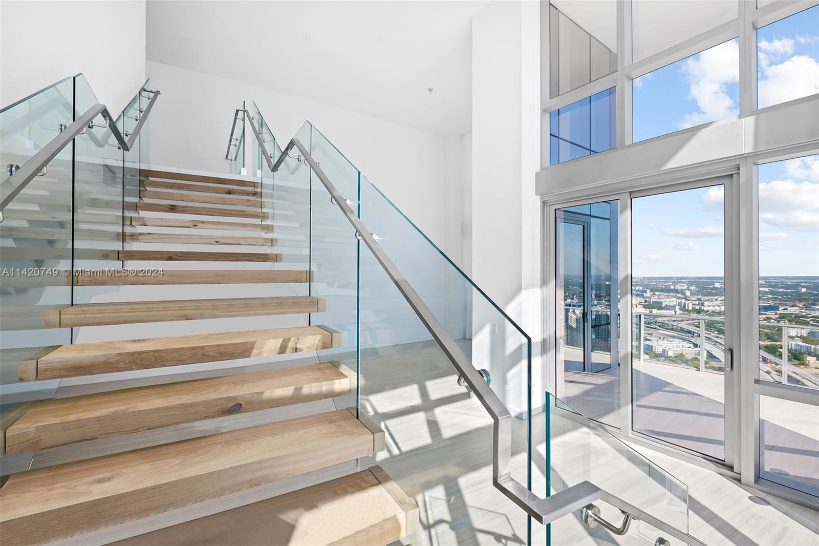 Park West Miami, FL 33132 - Photo 23 of 88 a view of entryway