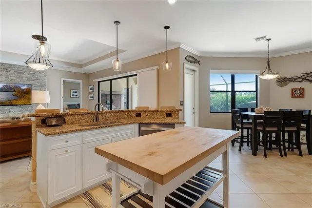 $1,199,999 | 28564 Longford Court, Bonita Springs, FL 34135