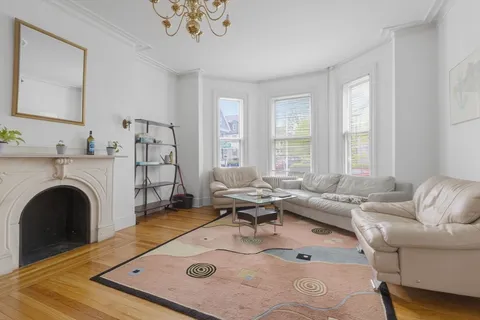 $2,395,000 | 407 A Broadway, Cambridge, MA 02138