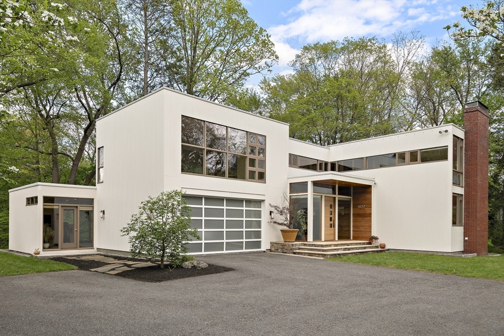 607 Main Street Concord, MA 01742 - Photo 1 of 39