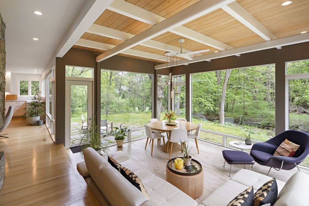 607 Main Street Concord, MA 01742 - Photo 12 of 39