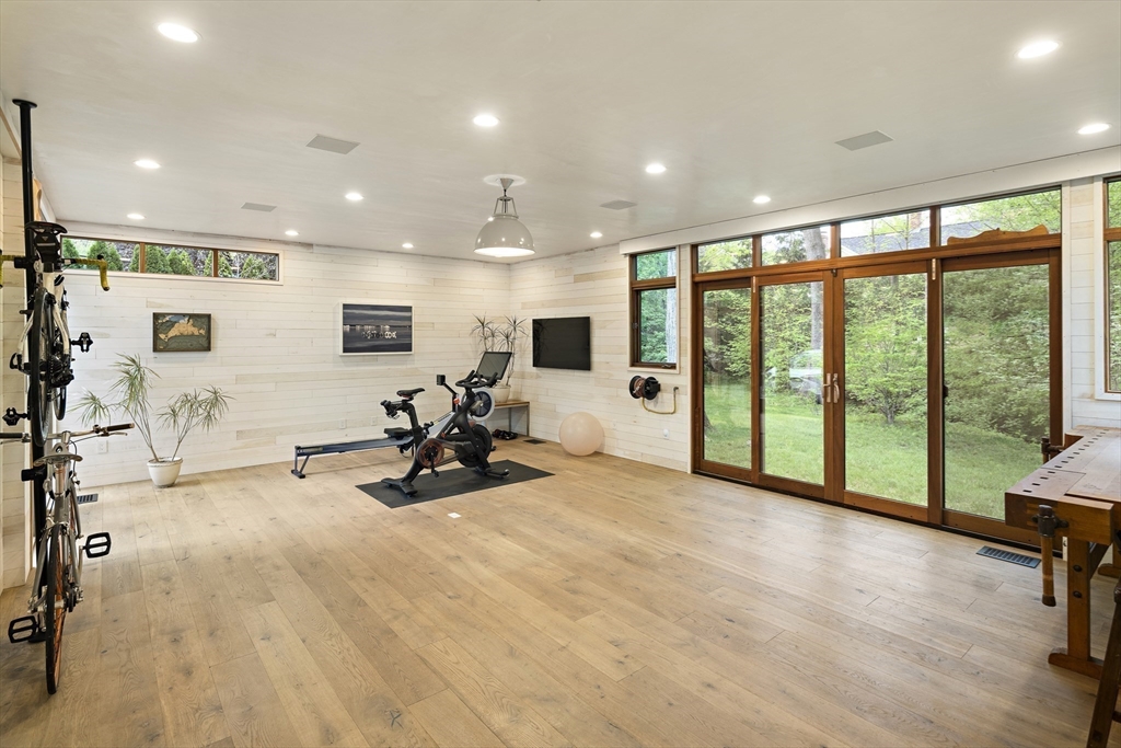 607 Main Street Concord, MA 01742 - Photo 15 of 39