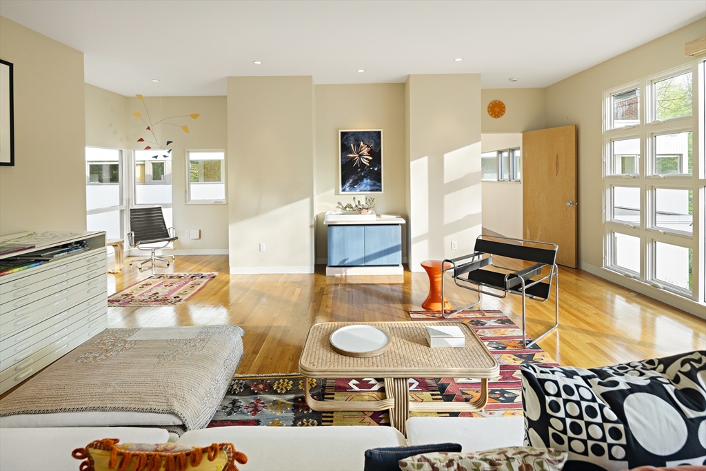 607 Main Street Concord, MA 01742 - Photo 25 of 39