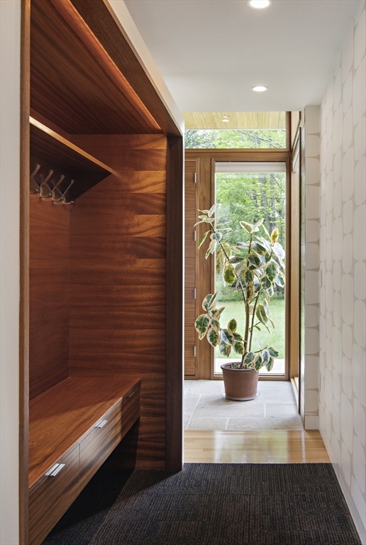 607 Main Street Concord, MA 01742 - Photo 33 of 39