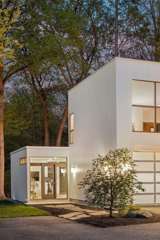 607 Main Street Concord, MA 01742 - Photo 37 of 39