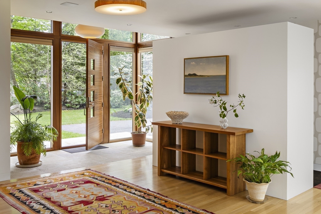 607 Main Street Concord, MA 01742 - Photo 4 of 39