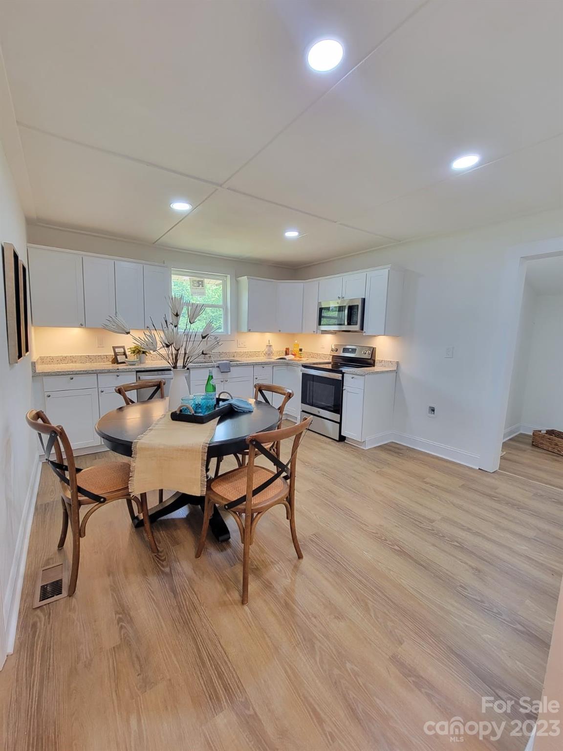 8285 Castor Road Salisbury, NC 28146 - Photo 4 of 29 Gallery Image 4