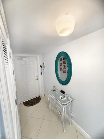 $2,500 | 3492 Northeast Causeway Boulevard, Unit 101, Jensen Beach, FL 34957