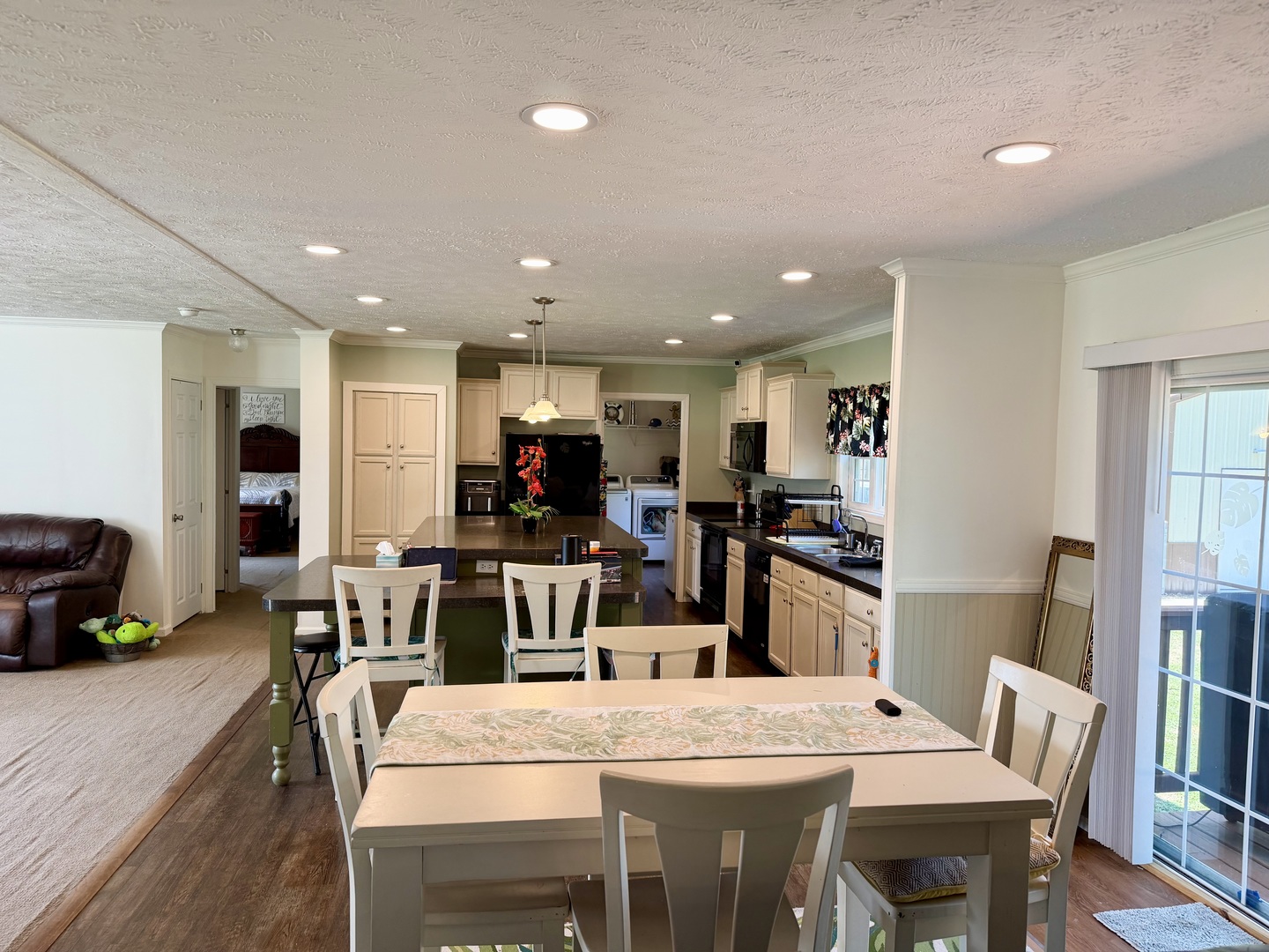 1709 Odle Road West Frankfort, IL 62896 - Photo 7 of 37