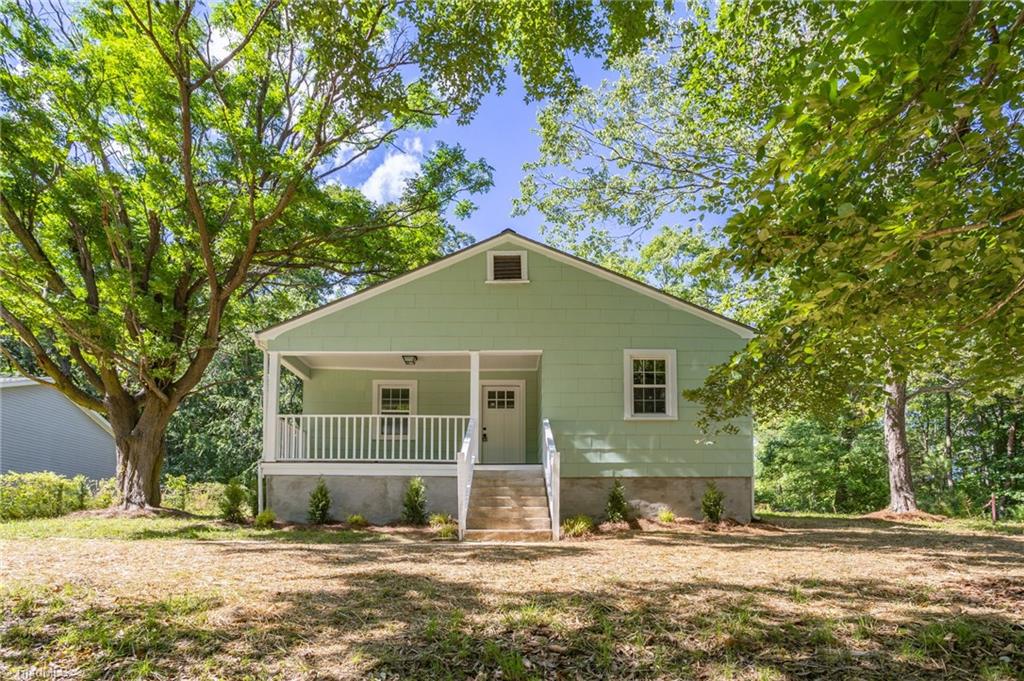 319 Valley Road Asheboro, NC 27203 - Photo 1 of 30 Gallery Image 1
