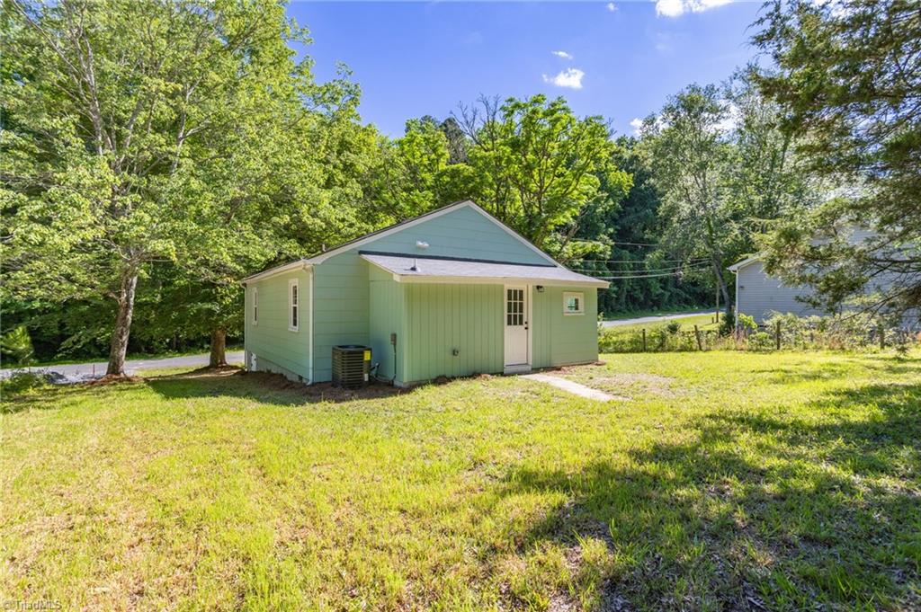 319 Valley Road Asheboro, NC 27203 - Photo 25 of 30 Gallery Image 25
