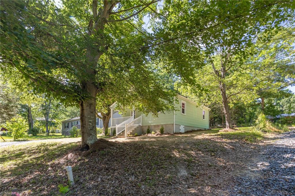 319 Valley Road Asheboro, NC 27203 - Photo 29 of 30 Gallery Image 29