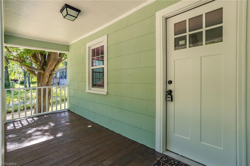 319 Valley Road Asheboro, NC 27203 - Photo 4 of 30 Gallery Image 4