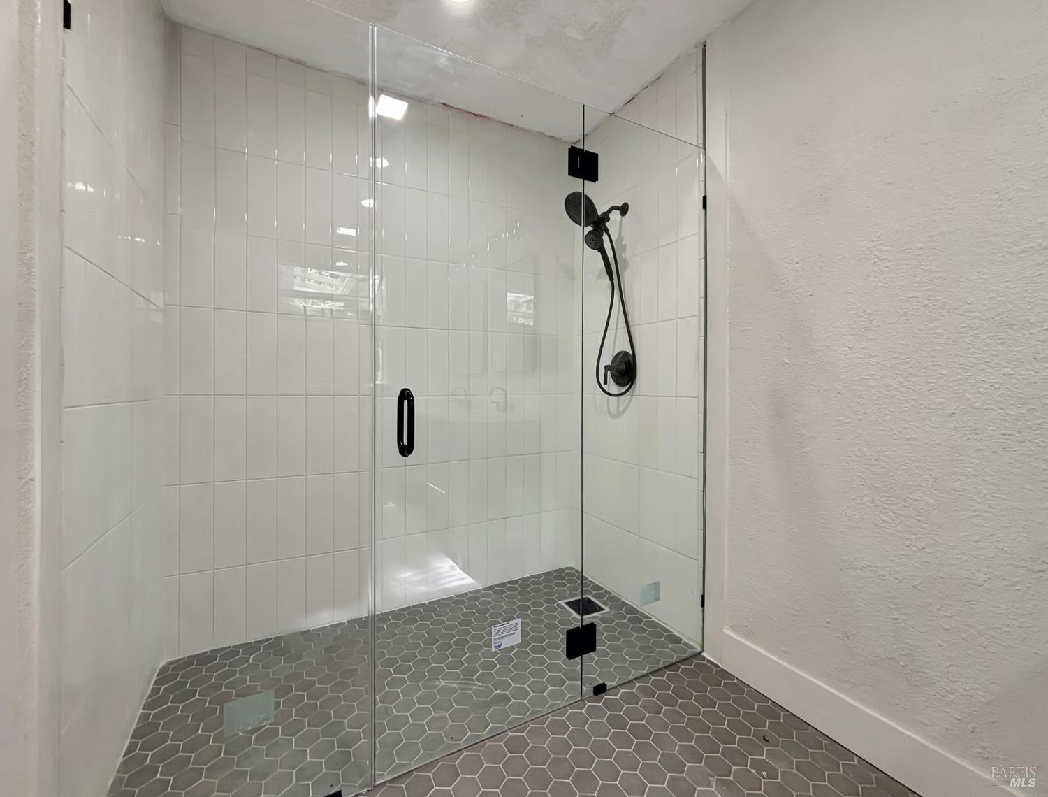 11690 Loch Lomond Road Middletown, CA 95461 - Photo 13 of 17 Gallery Image 13