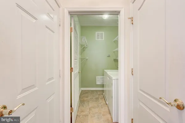 $330,000 | 154 Saddletop Drive, Unit 355, Taneytown, MD 21787