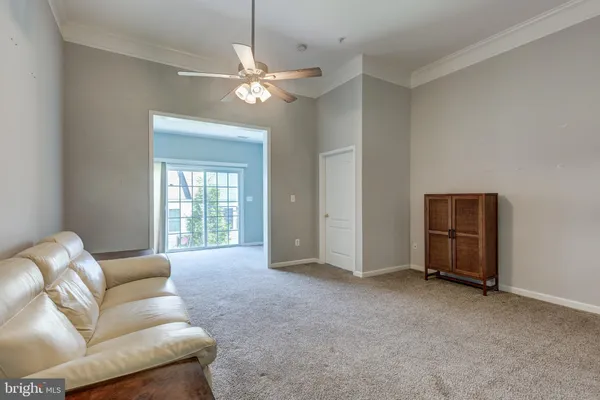 $330,000 | 154 Saddletop Drive, Unit 355, Taneytown, MD 21787