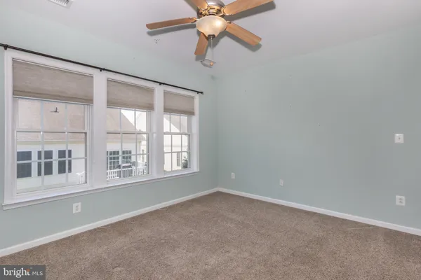 $330,000 | 154 Saddletop Drive, Unit 355, Taneytown, MD 21787