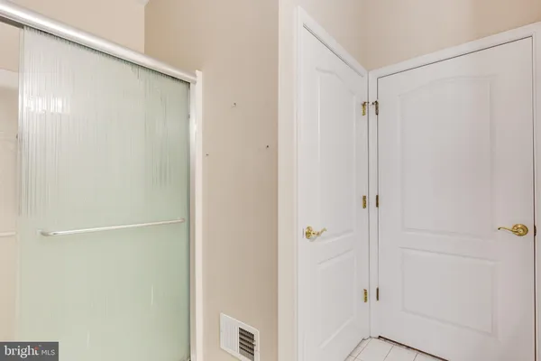 $330,000 | 154 Saddletop Drive, Unit 355, Taneytown, MD 21787