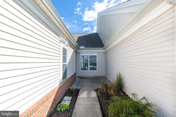 $330,000 | 154 Saddletop Drive, Unit 355, Taneytown, MD 21787