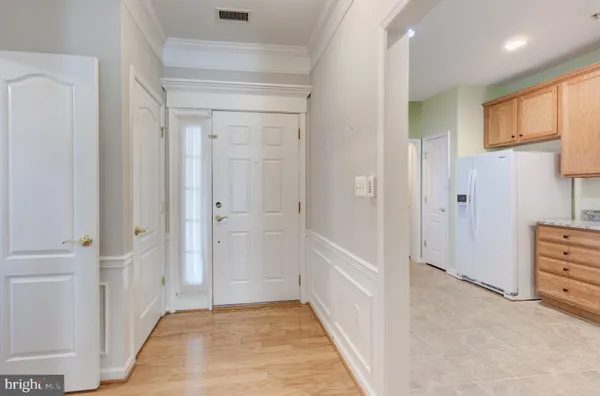 $330,000 | 154 Saddletop Drive, Unit 355, Taneytown, MD 21787