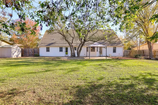 $524,900 | 107 Shady Oak Drive, Georgetown, TX 78628