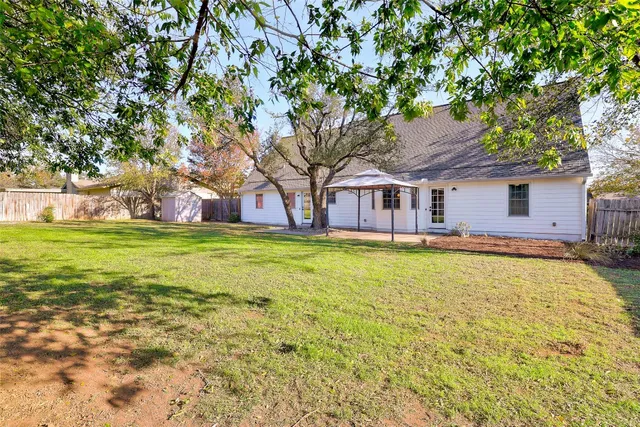 $524,900 | 107 Shady Oak Drive, Georgetown, TX 78628