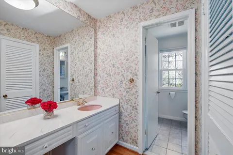 $865,000 | 4716 Sunflower Drive, Rockville, MD 20853