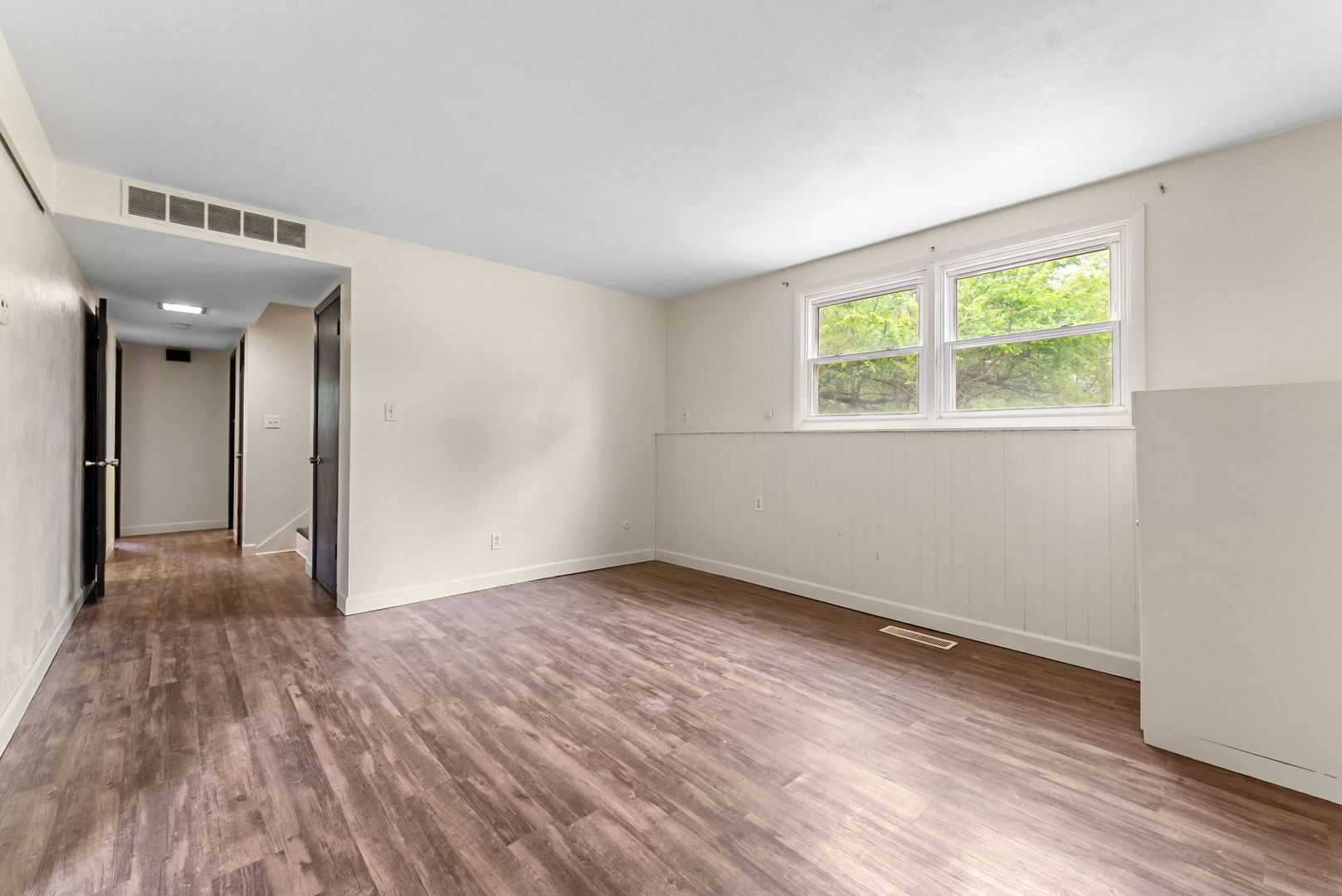 1109 8th Avenue Silvis, IL 61282 - Photo 8 of 11