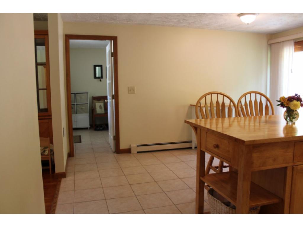 85 Sharon Road New Ipswich, NH 03071 - Photo 11 of 34