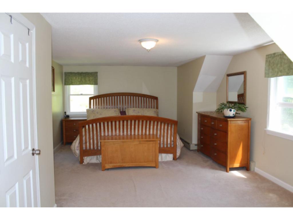 85 Sharon Road New Ipswich, NH 03071 - Photo 26 of 34