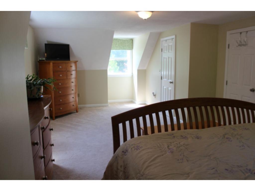 85 Sharon Road New Ipswich, NH 03071 - Photo 27 of 34