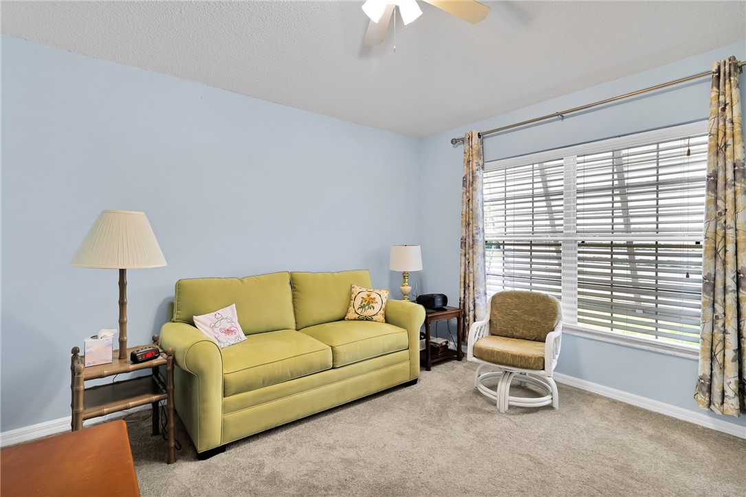 402 Toledo Street Sebastian, FL 32958 - Photo 14 of 36