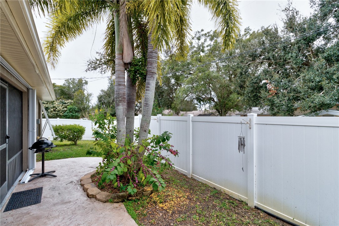 402 Toledo Street Sebastian, FL 32958 - Photo 27 of 36