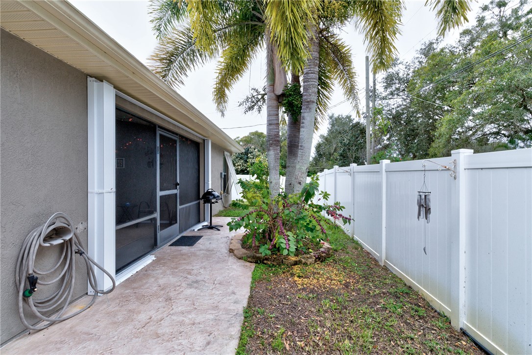 402 Toledo Street Sebastian, FL 32958 - Photo 28 of 36