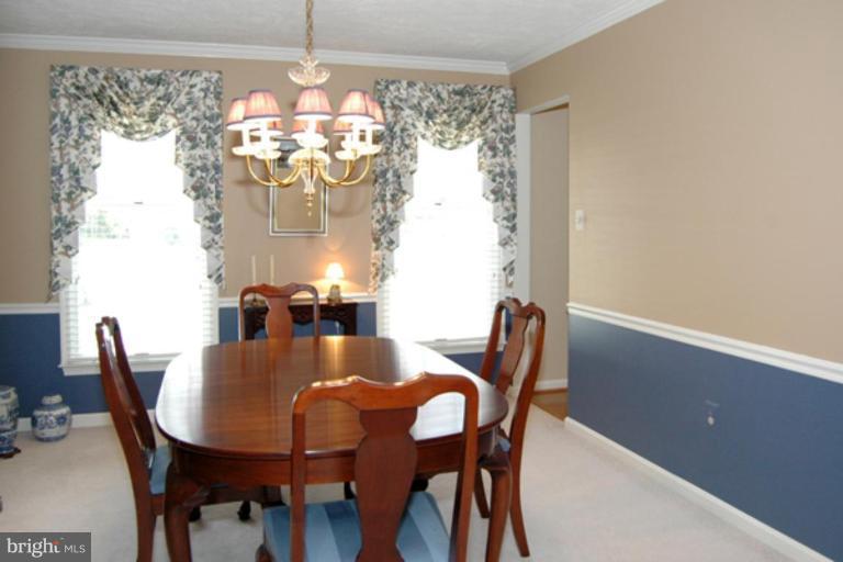 7409 Jenna Road Springfield, VA 22153 - Photo 3 of 22 Dining Room #2