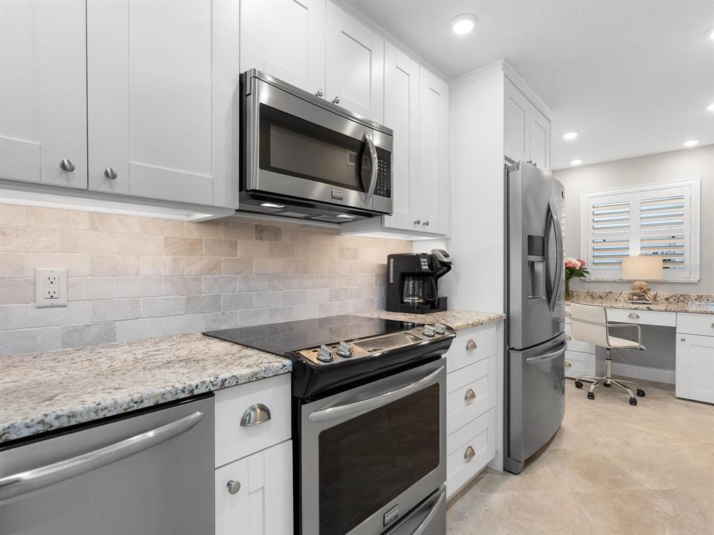 8701 Midnight Pass Road, Unit 104 Sarasota, FL 34242 - Photo 9 of 60 Gallery Image 9