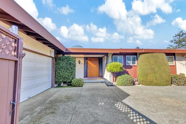$699,900 | 108 Franciscan Drive, Vallejo, CA 94589