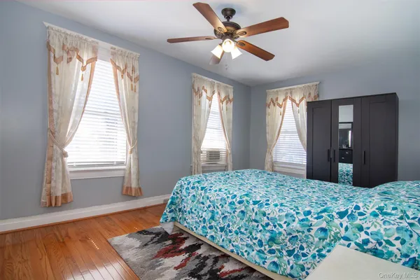 $929,000 | 17 Lake Avenue, Yonkers, NY 10701