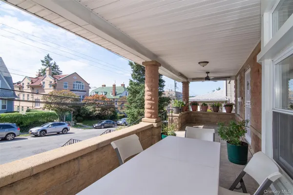 $929,000 | 17 Lake Avenue, Yonkers, NY 10701