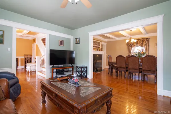$929,000 | 17 Lake Avenue, Yonkers, NY 10701