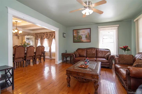 $929,000 | 17 Lake Avenue, Yonkers, NY 10701